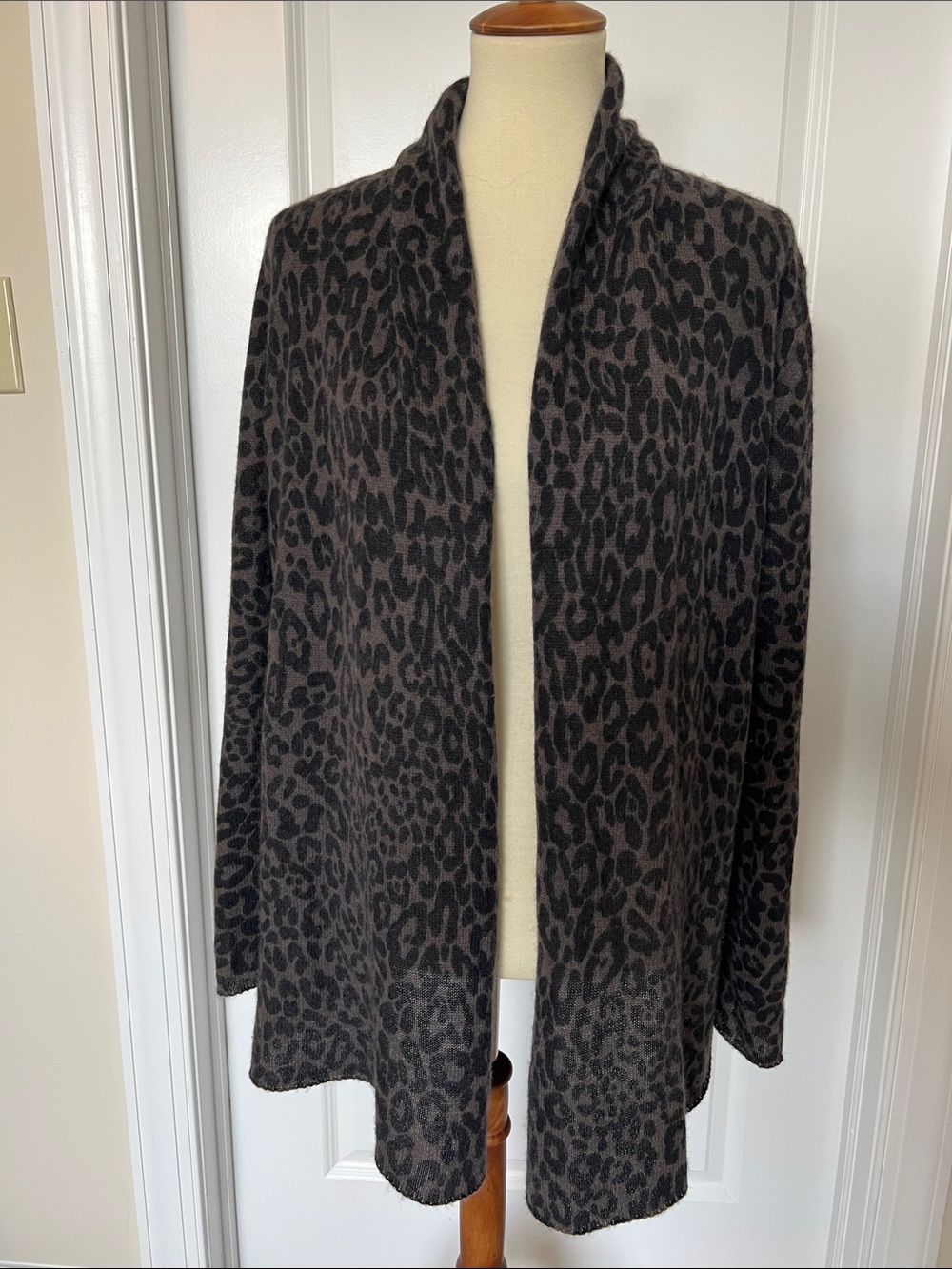 White + Warren Open-Front Leopard Print Cardigan - Black & Brown